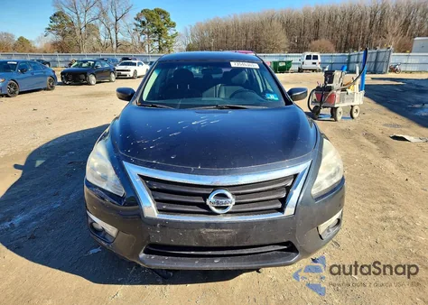 2015 Nissan Altima 2.5 z USA, uszkodzony, nr VIN 1N4AL3AP2FC412412